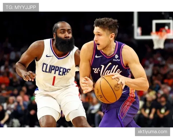 比尔相比布克更依赖单打而非挡拆，重塑球队得分结构